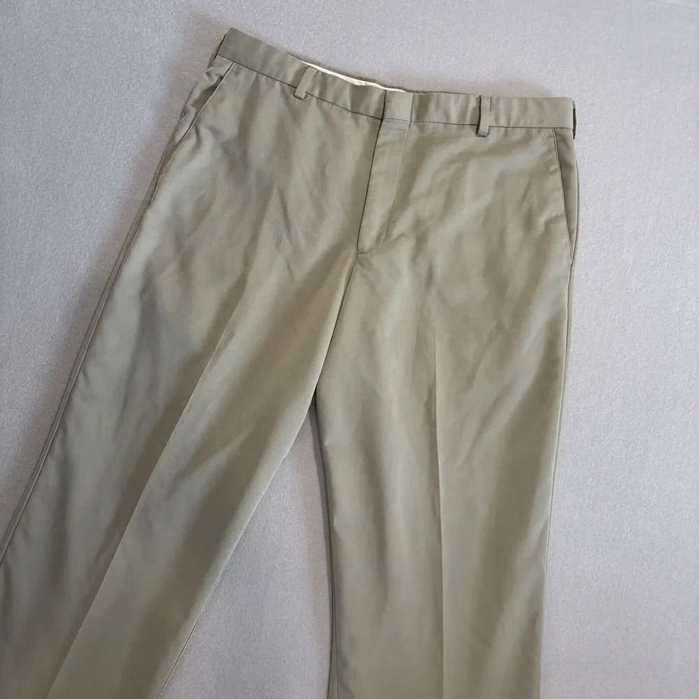 Dockers Golf 38x32 TAN Men's Pants Chino Flat Front Straight‎ Leg EXCELLENT
